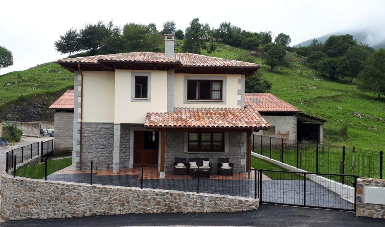 הוילה Malateria Casa El Caleru מראה חיצוני תמונה